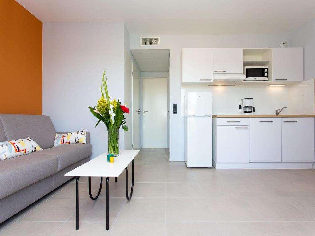Adonis Mougins Aparthotel Bilik gambar